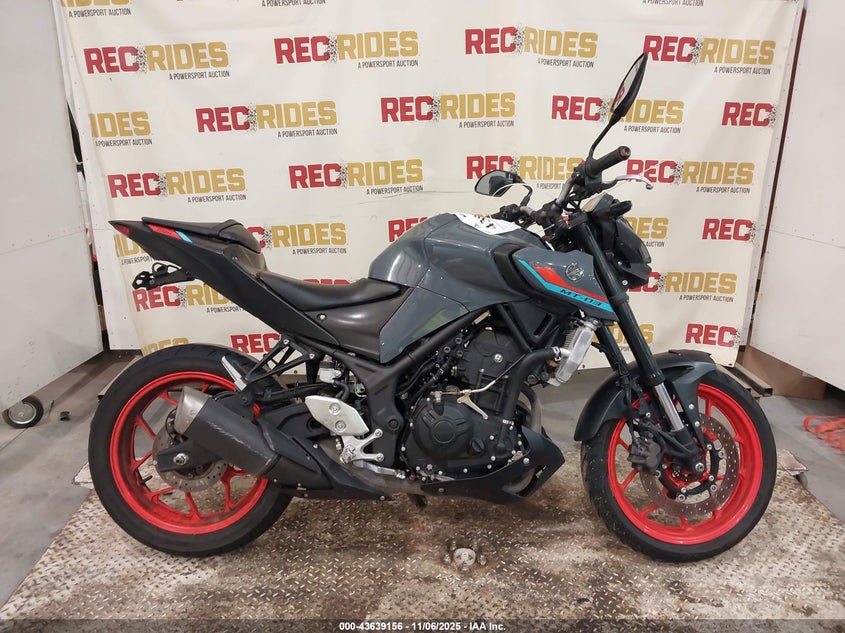 2021 Yamaha Mt-03 VIN: MH3RH20YXMK004635 Lot: 43639156