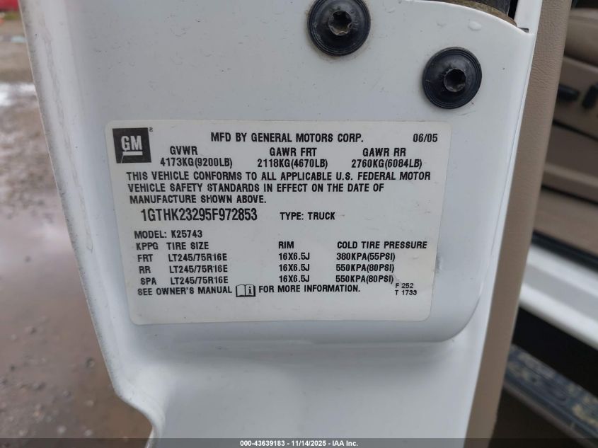 2005 GMC Sierra 2500Hd Slt VIN: 1GTHK23295F972853 Lot: 43639183