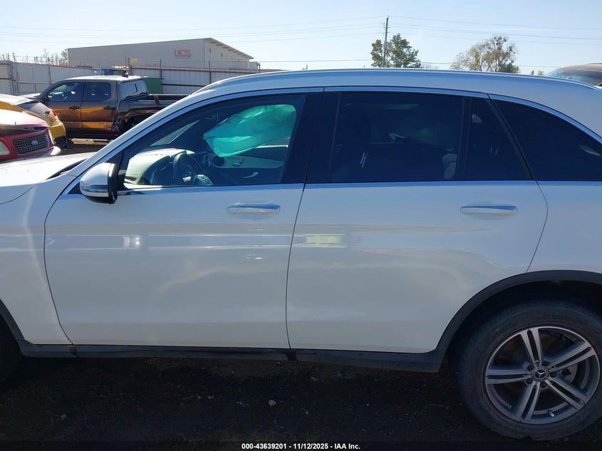 2021 MERCEDES-BENZ GLC 300 SUV W1N0G8DB0MV296225