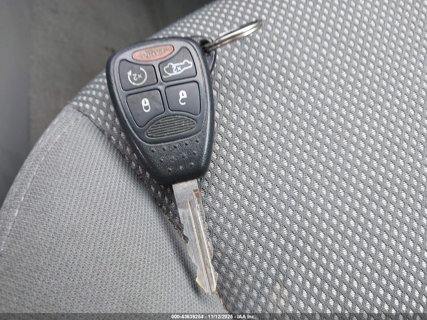 2007 Chrysler Sebring Touring VIN: 1C3LC56R77N527123 Lot: 43639254