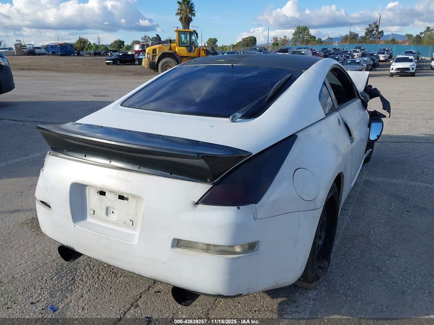 JN1AZ34EX3T003687 2003 NISSAN 350Z photo no. 4