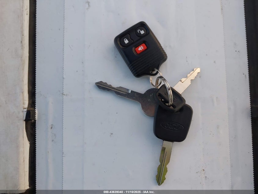 2000 Ford F-150 Lariat/Xl/Xlt VIN: 2FTRX07L8YCB18031 Lot: 43639340