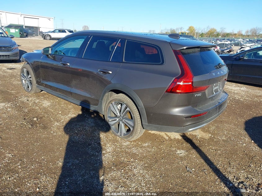 2025 VOLVO V60 CROSS COUNTRY(VIN: YV4L12WK9S2149154