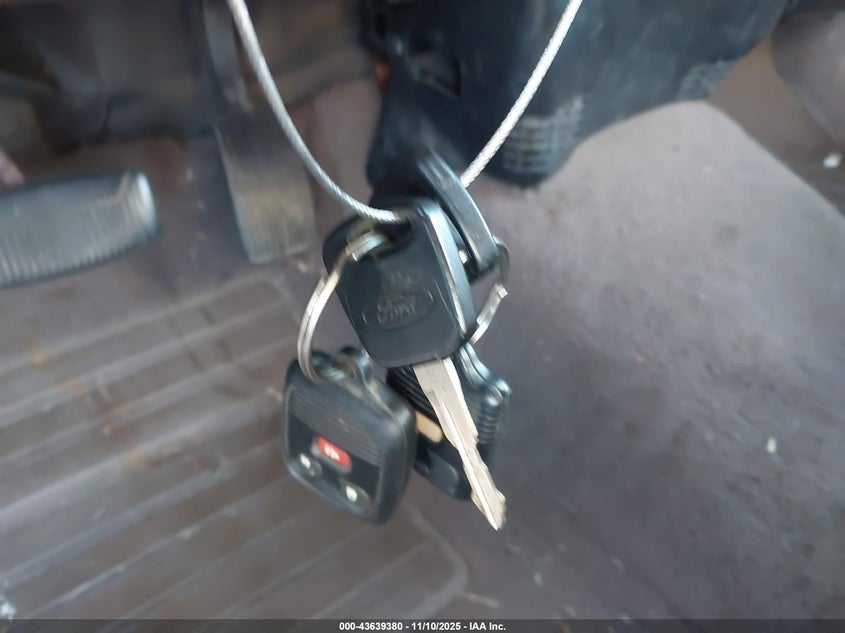 2001 Ford F-150 Lariat/Xl/Xlt VIN: 1FTRX17W41NA26723 Lot: 43639380