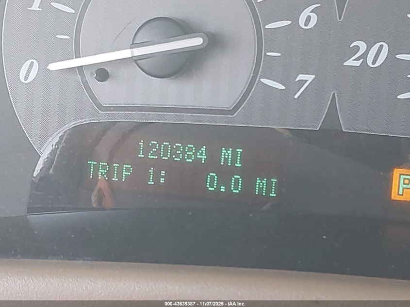 2004 Buick Park Avenue Ultra VIN: 1G4CU541144115864 Lot: 43639387