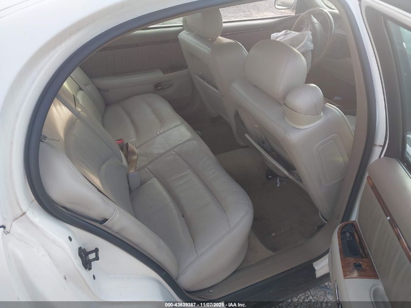 2004 Buick Park Avenue Ultra VIN: 1G4CU541144115864 Lot: 43639387