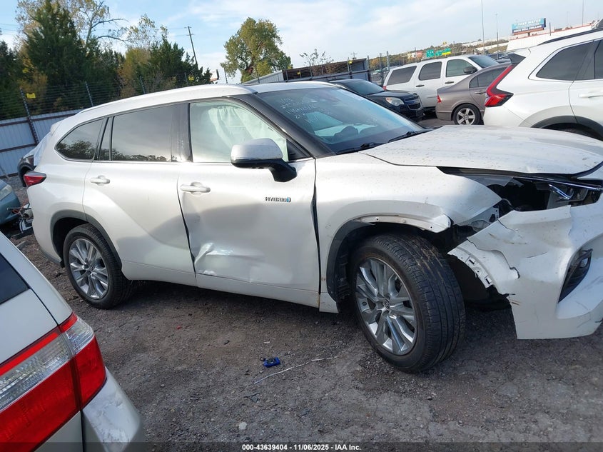 2021 TOYOTA HIGHLANDER HYBRID LIMITED - 5TDYARAHXMS006576