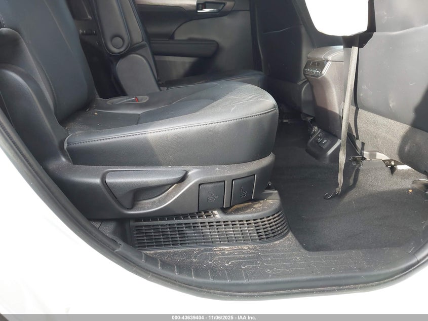 2021 TOYOTA HIGHLANDER HYBRID LIMITED - 5TDYARAHXMS006576