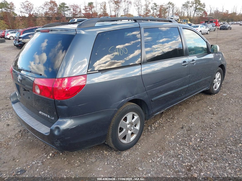 2008 TOYOTA SIENNA auction photo 4
