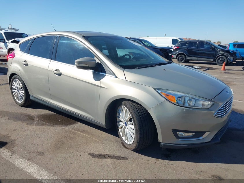 FORD FOCUS TITANIUM