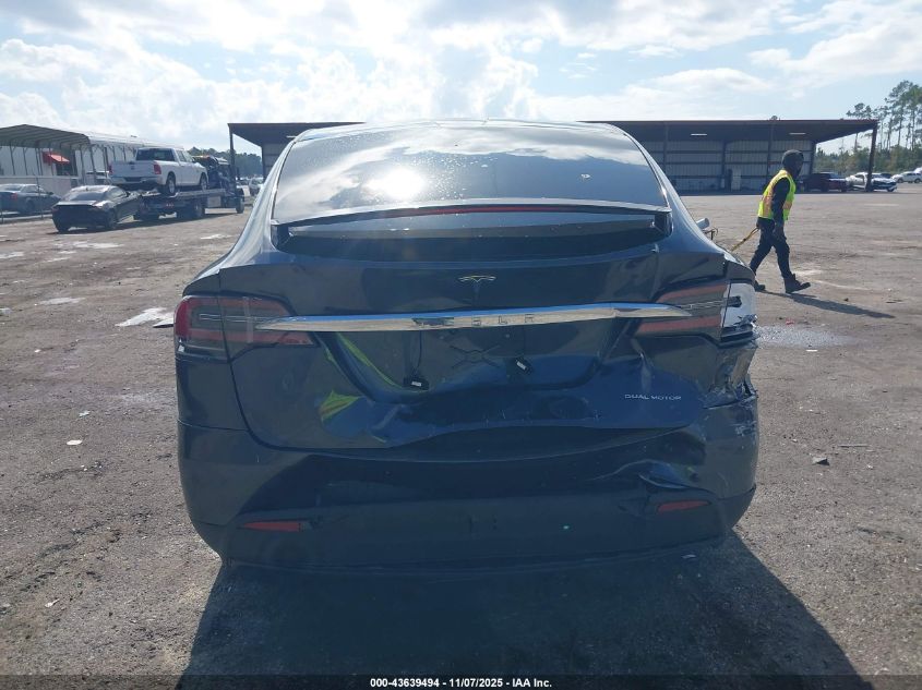 2020 Tesla Model X Long Range Dual Motor All-Wheel Drive/Long Range Plus Dual Motor All-Wheel Drive VIN: 5YJXCDE29LF283608 Lot: 43639494