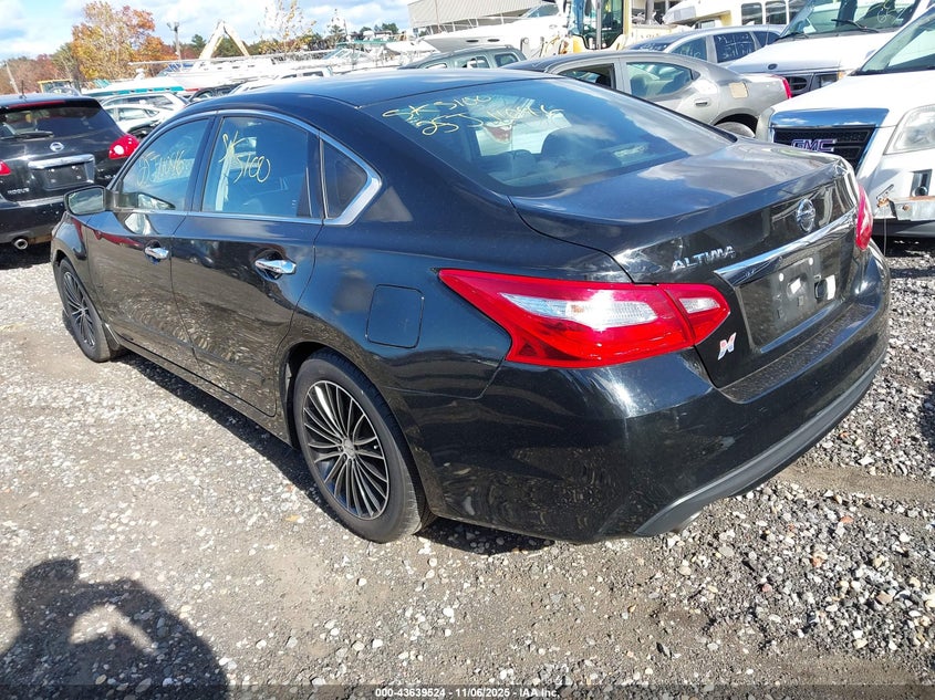 2017 NISSAN ALTIMA auction photo 3