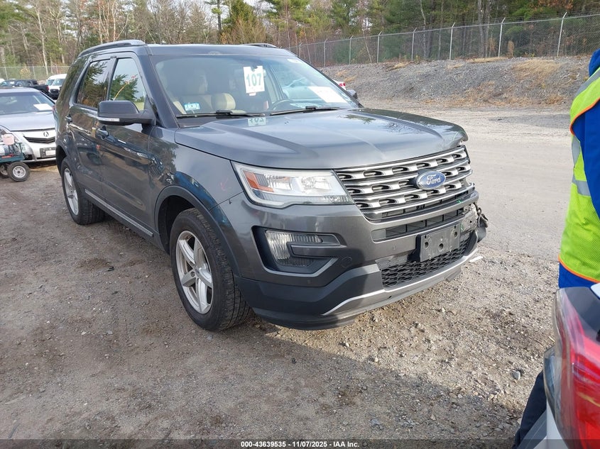 FORD EXPLORER XLT