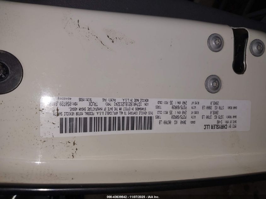 2008 Dodge Ram 1500 Slt VIN: 1D7HA18218J213241 Lot: 43639542