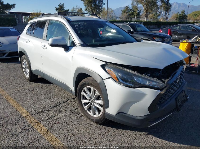 TOYOTA COROLLA CROSS LE