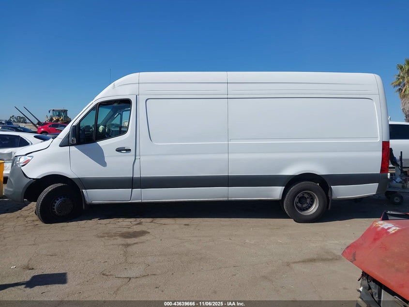 2024 Mercedes-Benz Sprinter 3500 High Roof 4-Cyl Diesel Ho VIN: W1Y5NCHY7RT186842 Lot: 43639666