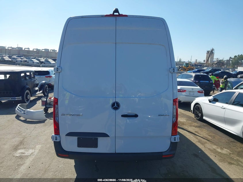 2024 Mercedes-Benz Sprinter 3500 High Roof 4-Cyl Diesel Ho VIN: W1Y5NCHY7RT186842 Lot: 43639666