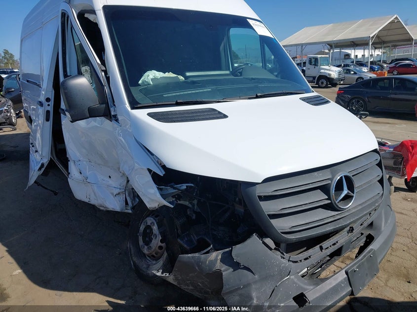 2024 Mercedes-Benz Sprinter 3500 High Roof 4-Cyl Diesel Ho VIN: W1Y5NCHY7RT186842 Lot: 43639666