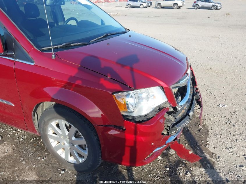 2016 Chrysler Town & Country Touring VIN: 2C4RC1BG1GR135518 Lot: 43639673