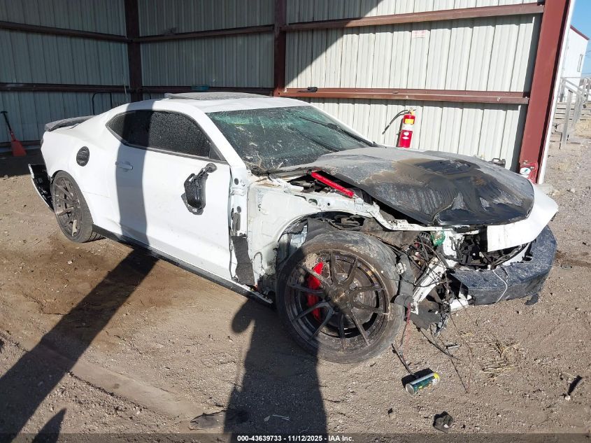 CHEVROLET CAMARO 2SS