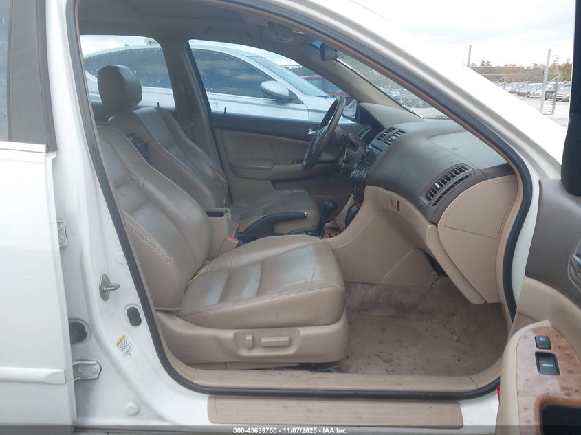 1HGCM66535A033553 2005 HONDA ACCORD photo no. 5