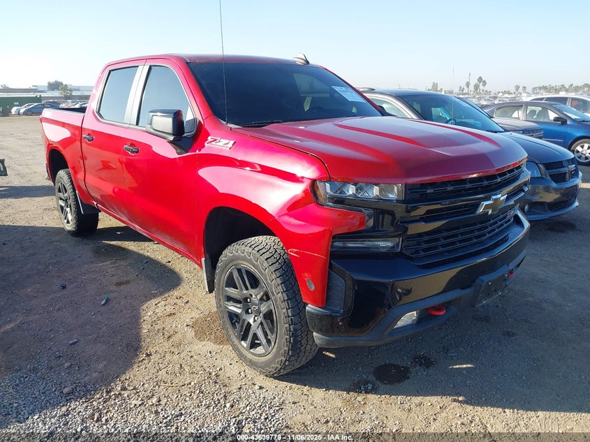 CHEVROLET SILVERADO 1500 4WD SHORT BED LT TRAIL BOSS