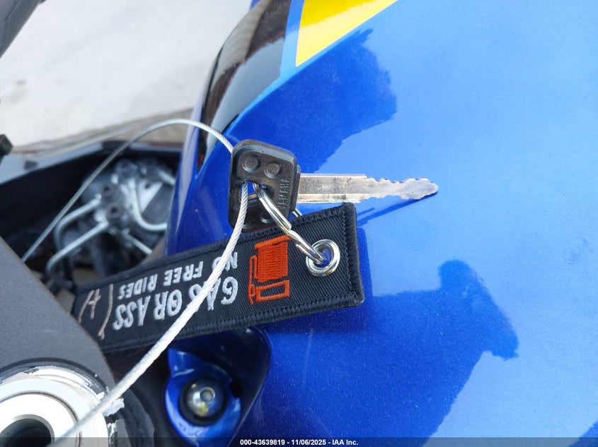 2020 Yamaha Yzfr6 VIN: JYARJ28E4LA006006 Lot: 43639819