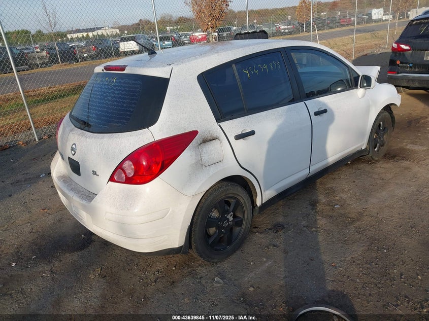 3N1BC13EX8L400985 2008 NISSAN VERSA photo no. 4