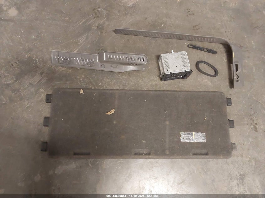 2004 GMC Envoy Xl Sle VIN: 1GKET16S346234815 Lot: 43639854