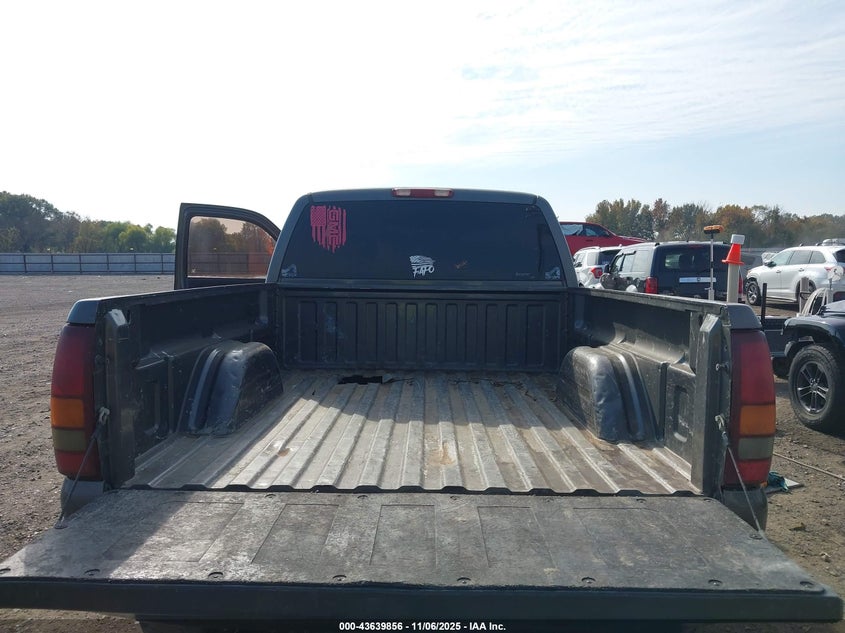 1999 GMC Sierra 1500 Sle VIN: 1GTEK19T2XE555239 Lot: 43639856