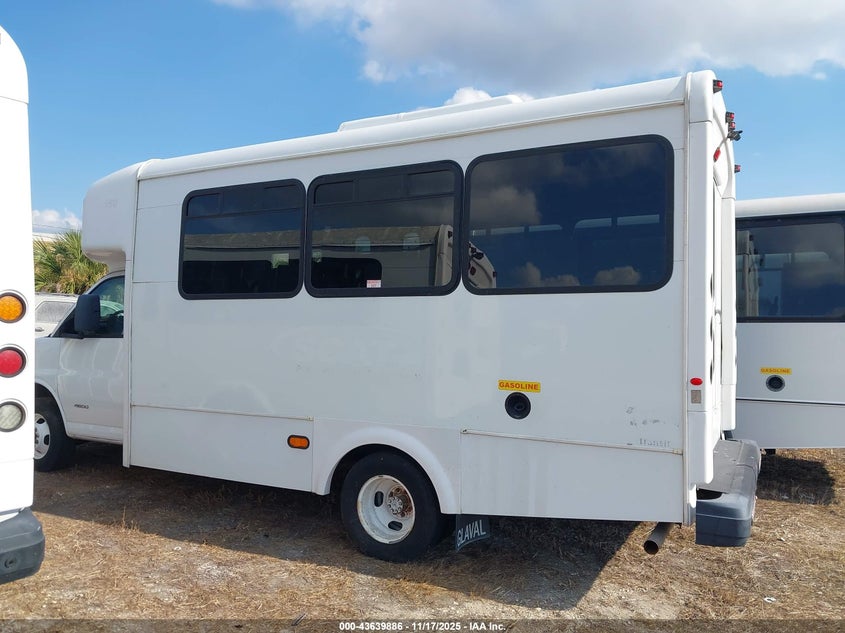 2015 Chevrolet Express Cutaway 4500 VIN: 1GB6G5BG6F1237452 Lot: 43639886