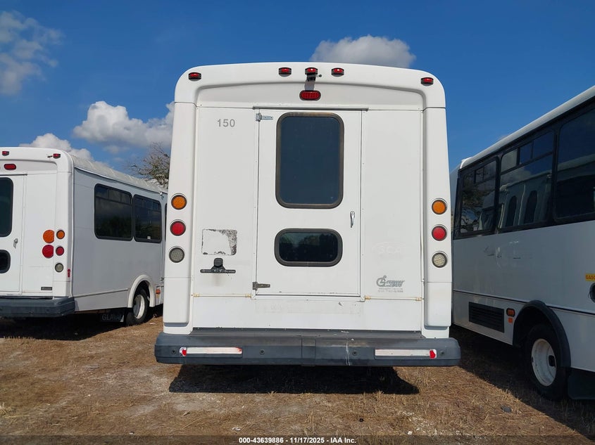 2015 Chevrolet Express Cutaway 4500 VIN: 1GB6G5BG6F1237452 Lot: 43639886