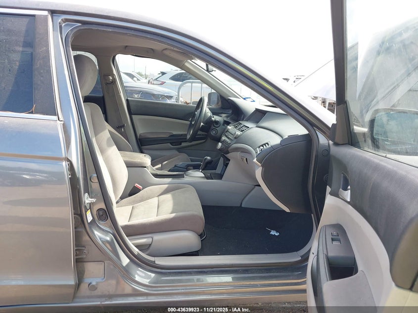 1HGCP2F4XCA058504 2012 HONDA ACCORD photo no. 5