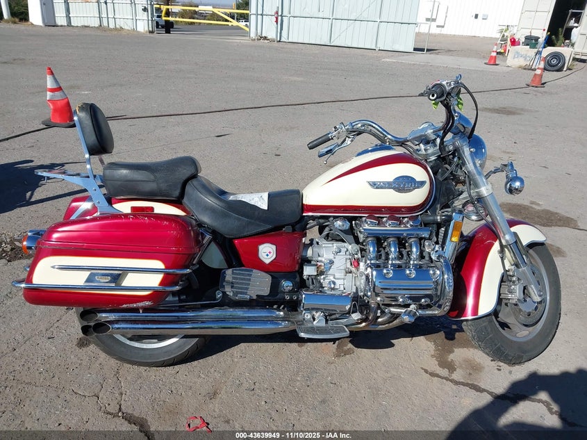 1HFSC341XWA100295 1998 HONDA GL photo no. 5