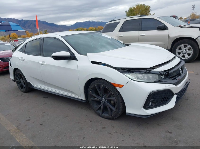 2017 HONDA CIVIC SPORT - SHHFK7G44HU206536