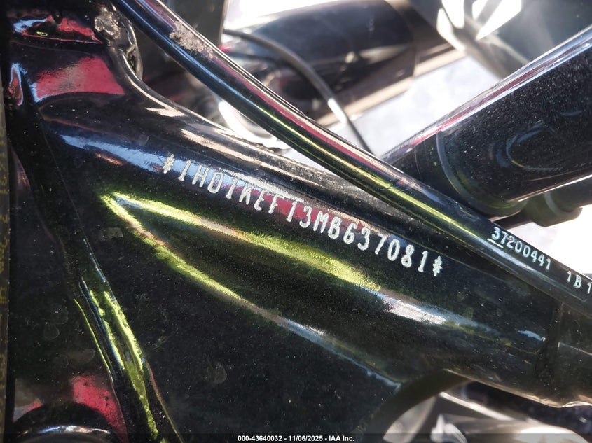 2021 Harley-Davidson Flhtk VIN: 1HD1KEF13MB637081 Lot: 43640032