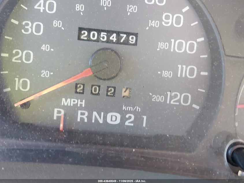2MEFM74W63X674860 2003 MERCURY GRAND MARQUIS photo no. 7