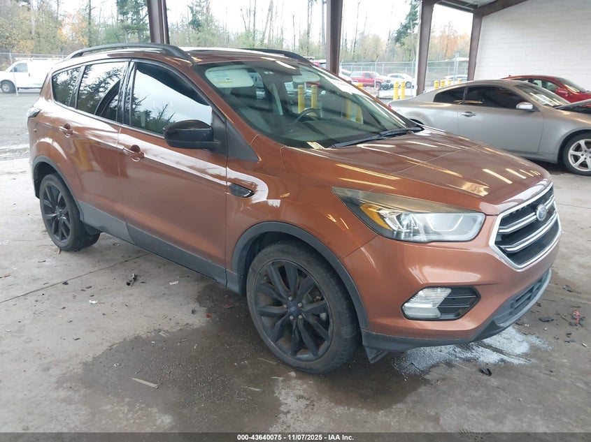 FORD ESCAPE SE