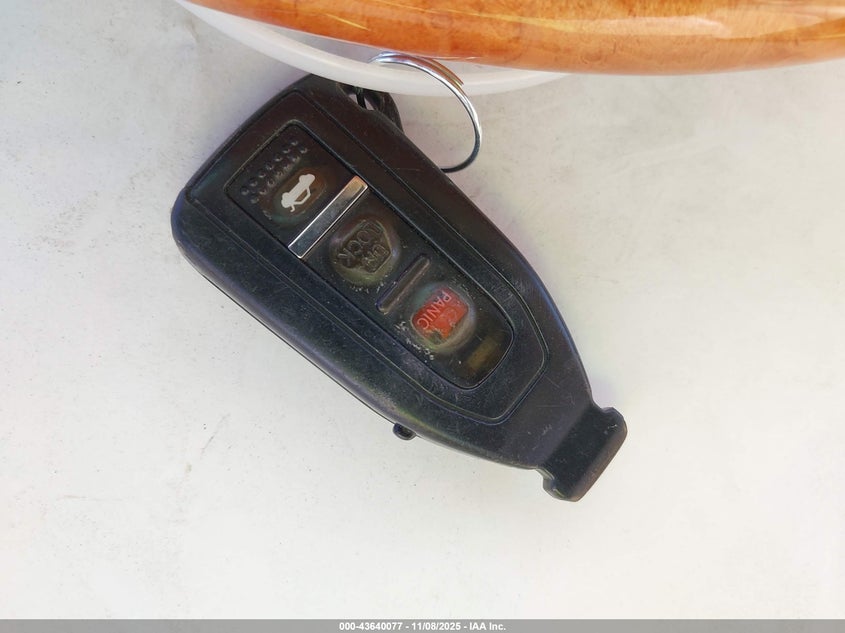 JTHBN36F355022624 2005 LEXUS LS photo no. 11