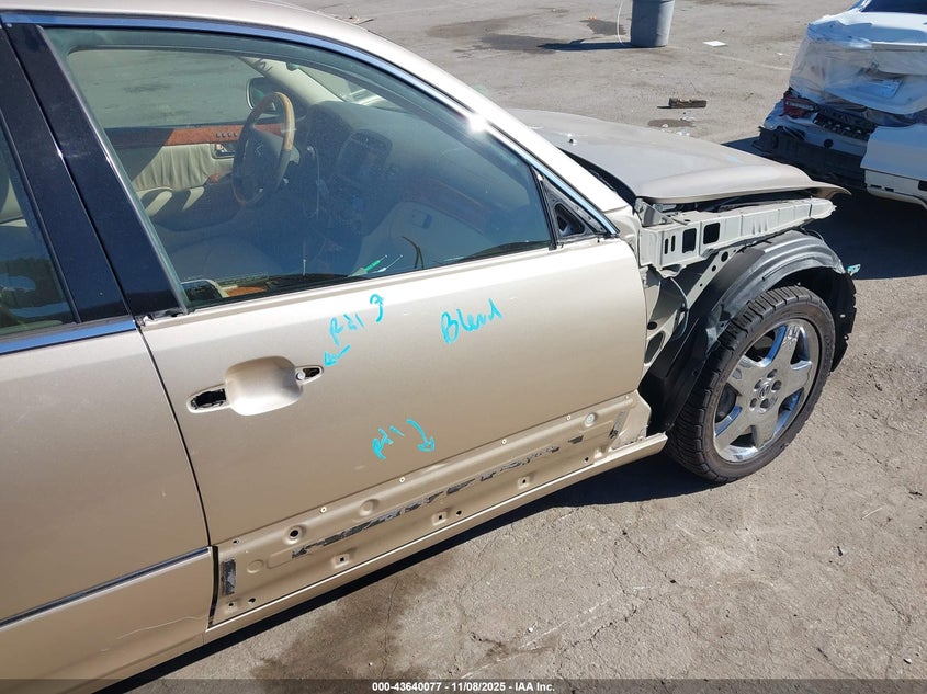 JTHBN36F355022624 2005 LEXUS LS photo no. 15