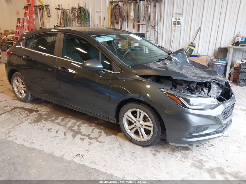 CHEVROLET CRUZE LT AUTO