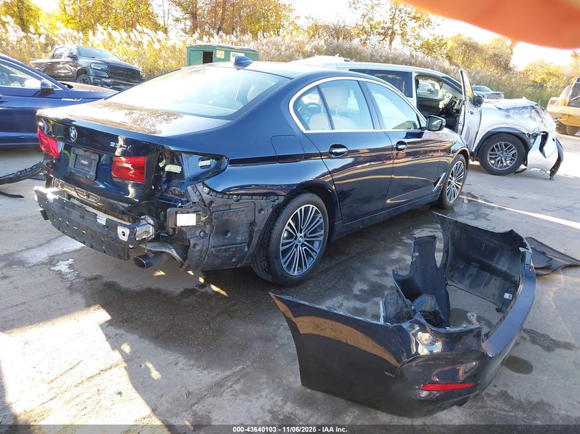 WBAJA7C58JWC74627 2018 BMW 5ER photo no. 4