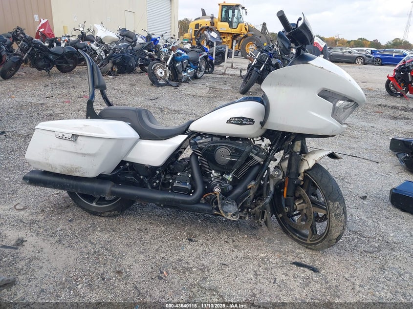 2024 Harley-Davidson Fltrx VIN: 1HD1KH715RB652902 Lot: 43640115