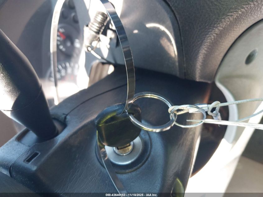 2007 Ford Focus S/Se/Ses VIN: 1FAFP34N47W205606 Lot: 43640153