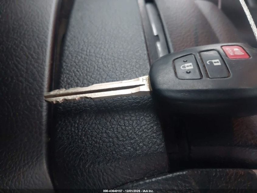 2019 Toyota Tundra Sr5 5.7L V8 VIN: 5TFDW5F13KX779398 Lot: 43640157