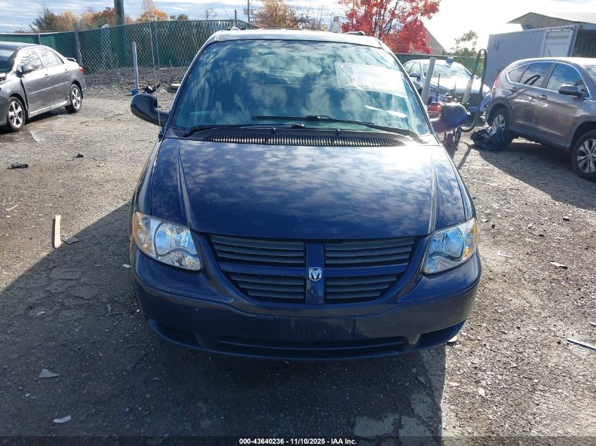2005 Dodge Grand Caravan Se VIN: 1D8GP24R15B111166 Lot: 43640236