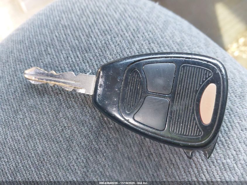 2005 Dodge Grand Caravan Se VIN: 1D8GP24R15B111166 Lot: 43640236