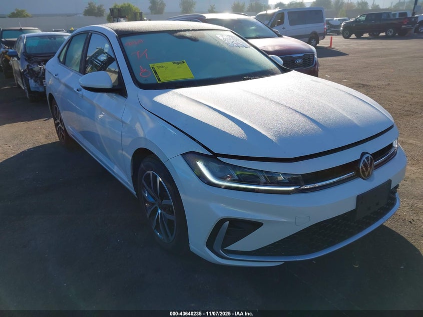 VOLKSWAGEN JETTA 1.5T SE