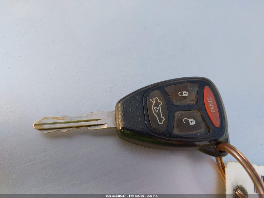 2007 Chrysler 300 Touring VIN: 2C3KA53G97H600957 Lot: 43640247