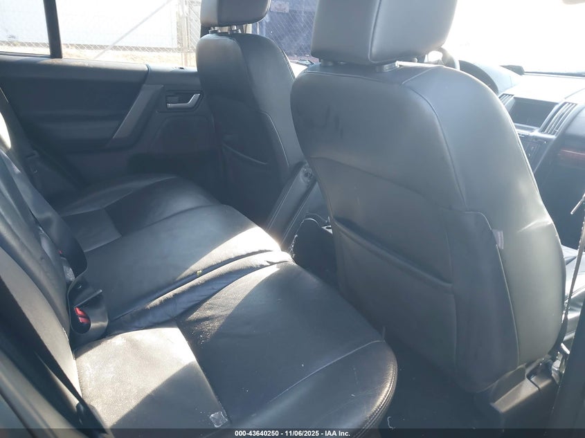 2008 Land Rover Lr2 Hse VIN: SALFR24N28H109681 Lot: 43640250